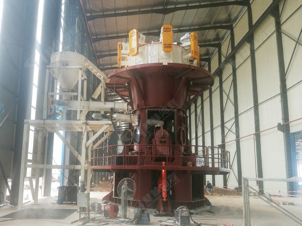 購鴻程9臺(tái)1700HLMX輥式超細(xì)立磨機(jī)!客戶信任能讓人從心底感受到掉淚的溫暖!